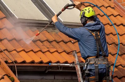 Démoussage et hydrofuge de toiture à Helfaut